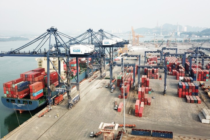 Quang Ninh hopes to become logistics center of the north