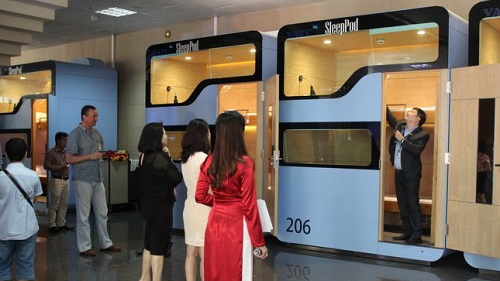 Provider slashes charges for airport sleep pod service