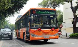 Hanoi promises free Wi-Fi on all buses to pull in passengers