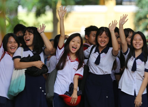 Vietnamese students surpass Chinese peers to top regional education ranking