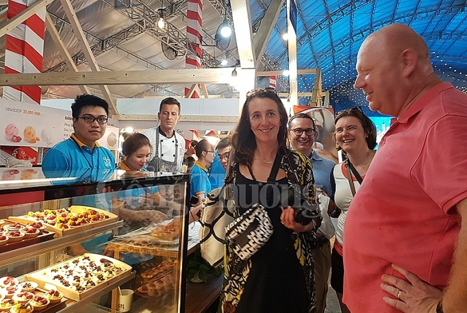 Festival featuring delicious dishes gets underway in HCM City