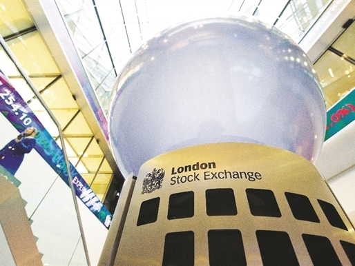 Foreign funds in Vietnam list on London Stock Exchange