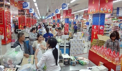 Vietnamese struggle to sell products at foreign-invested supermarkets