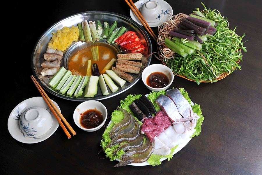 Lau mam (salted fish hotpot)