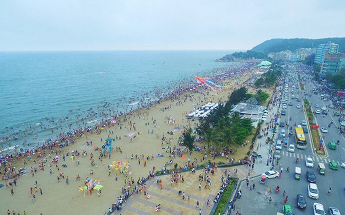 Sam Son receives 4.8 million visitors over 10-month period