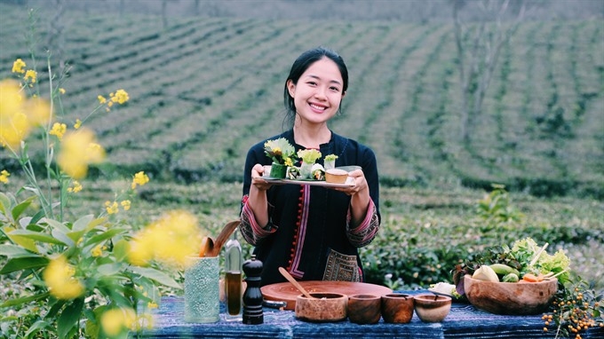 Girl aspires to promote Vietnamese cuisines