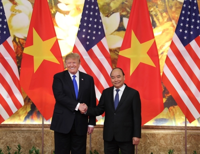 PM Phuc greets US President Donald Trump