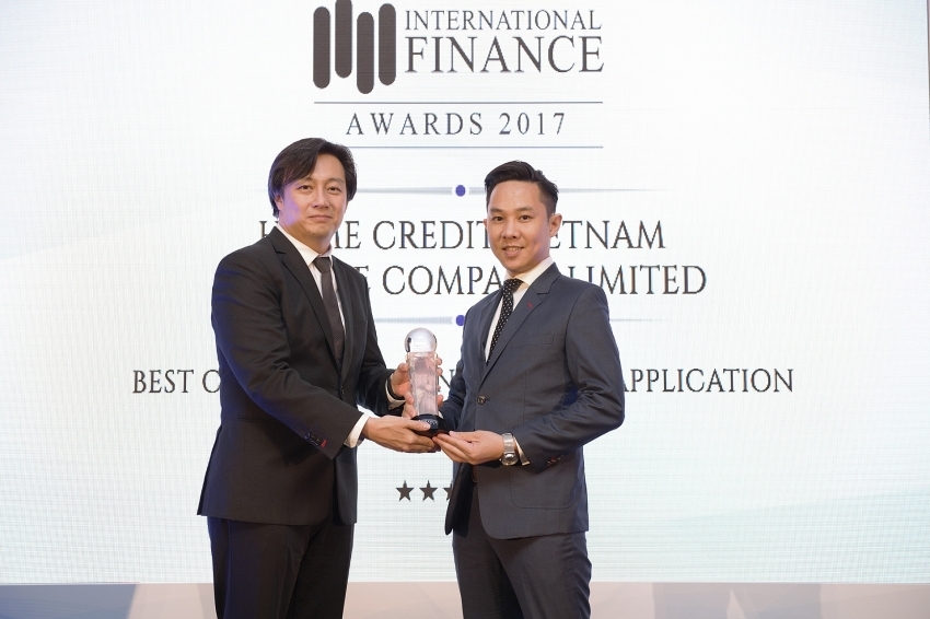 Home Credit Vietnam hits high-profile award