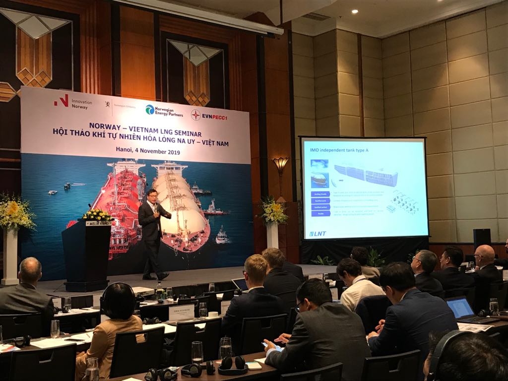 Hanoi hosts Norway-Vietnam Seminar on liquefied natural gas