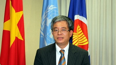 Vietnam actively contributes to ASEAN summits
