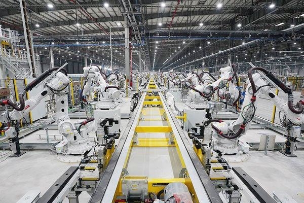 Auto industry develops but local part supply still low