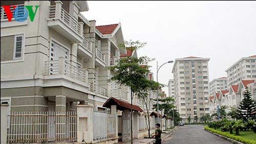 Property firms lure Japanese expats