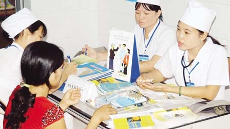 Italian Red Cross funds reproductive health project in Binh Thuan
