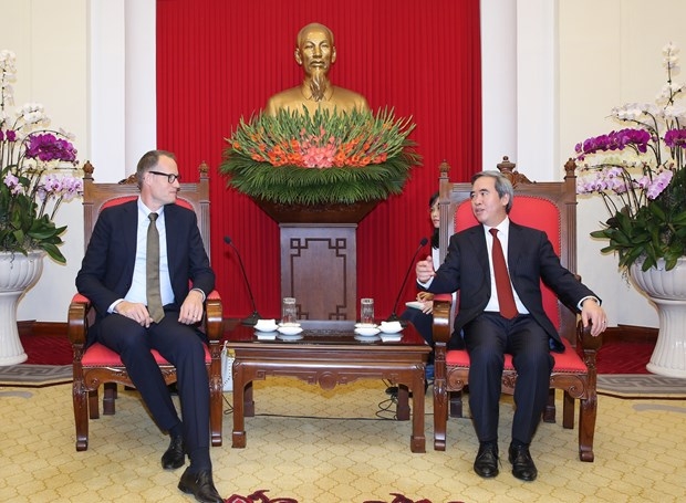 Party official hosts Danish Secretary for Energy, Utilities and Climate