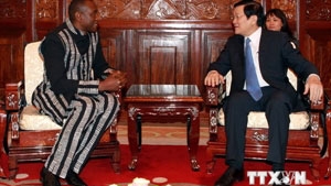 President Sang meets new ambassadors