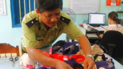 Unidentified, itchy drugs found in Chinese bras