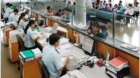 Customs collect US$7.27 billion in 9 months