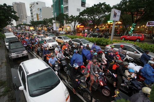 Da Nang to ban private vehicles from downtown streets