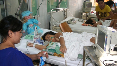 Dengue fever outbreak kills 3, infects thousands