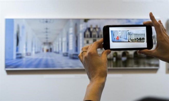 Embark on a digital tour through France’s famous cultural sites