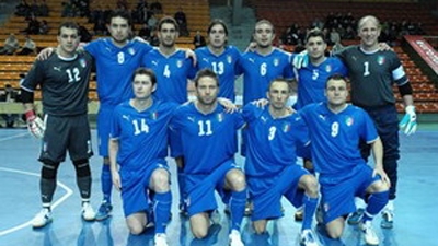 Italy crush Vietnam 9-0 in futsal match