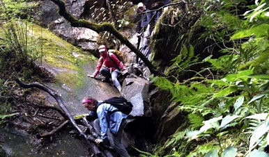 Making our way up Mount Fansipan