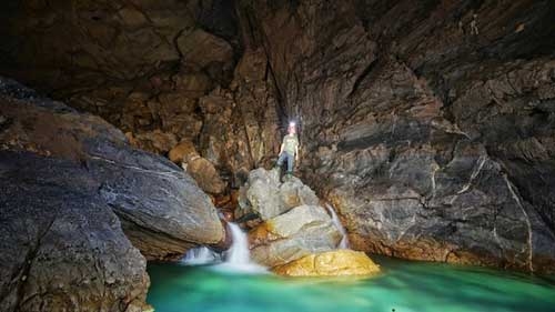 Va and Nuoc Nut caves explored by pioneer tourists