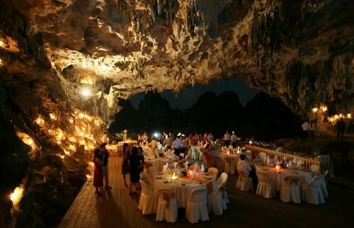 Parties in Ha Long Bay's caves to be banned