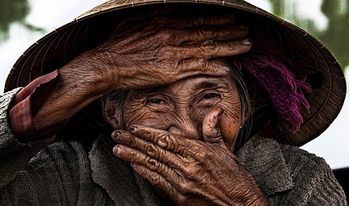 French photographer donates iconic work to Vietnam museum