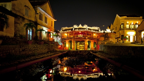 Hoi An to issue tourist cards