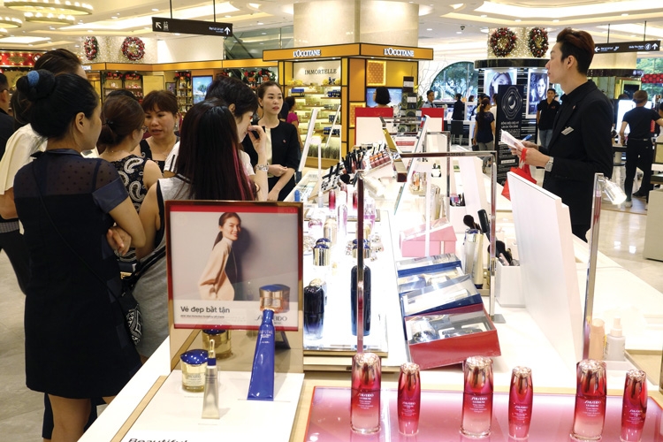 Vietnamese consume more Japanese goods as incomes rise