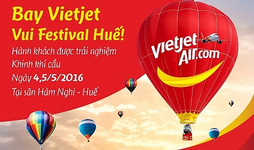 Vietjet Air offers free hot-air balloon trip at biennial festival
