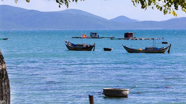 Path below sea level in Nha Trang