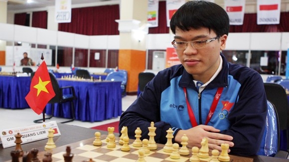 GM Liem draws with Indonesian rival