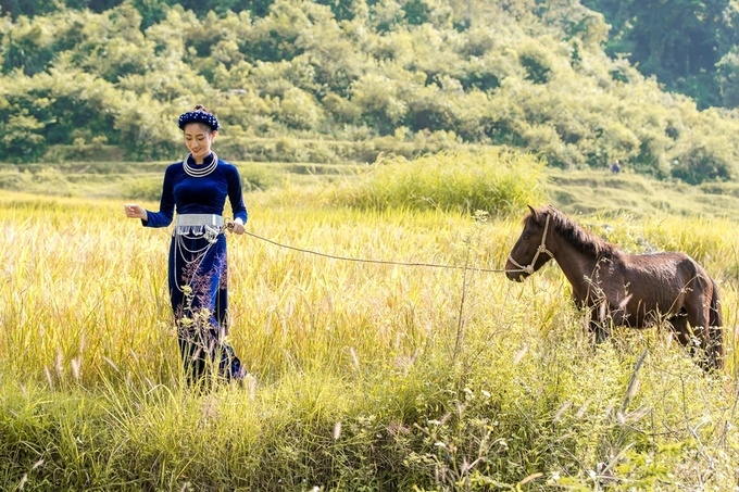 Luong Thuy Linh unveils Miss World 2019 introduction video