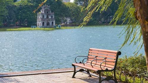 Romance of autumn in Hanoi