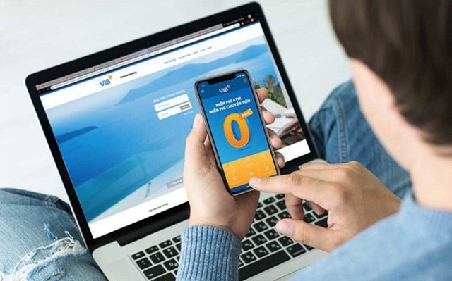 Most adults must have bank accounts by 2030
