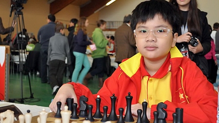 Khoi wins in the final round of World Chess Champs