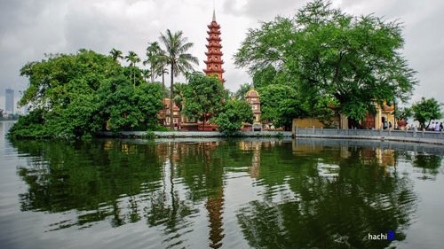 Ancient pagodas around Hanoi’s West Lake