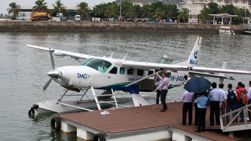 HCM City to launch aerial tour with seaplane