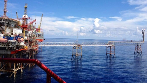 PetroVietnam suspends Venezuela project