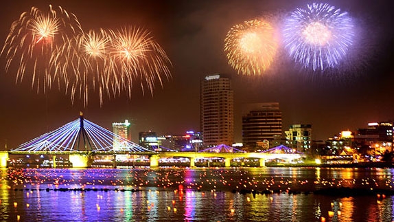 Danang announces international fireworks contest 2015