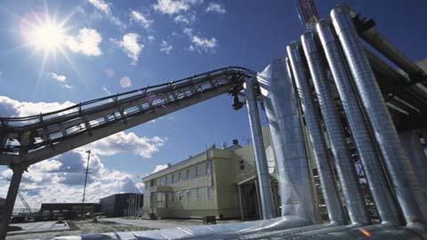 Vietnamese, Russian companies ink LNG deal