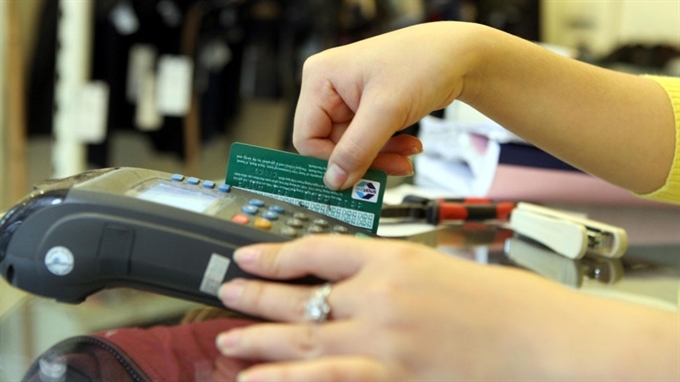 SBV urges banks to switch to chip cards