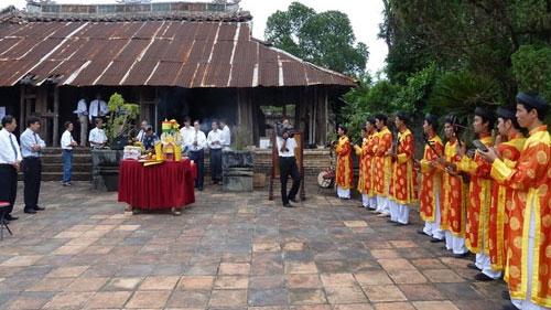 Hue kicks off restoration of ancient temple