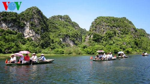 Ha Long on land