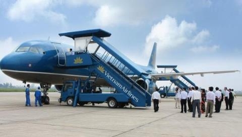 Vietnam Airlines sells cheap air tickets as aviation market heats up