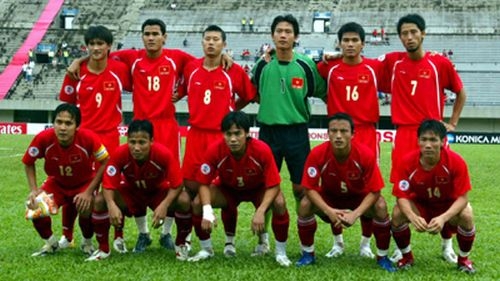 Vietnam cruise to victory over Thailand