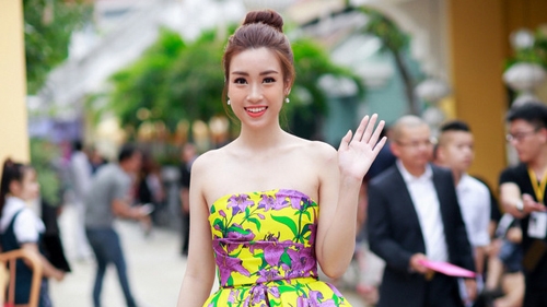 Celebrities resplendent at Phu Quoc fashion show