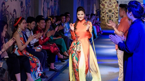 Ao Dai Festival 2017: Day 1 in Photos